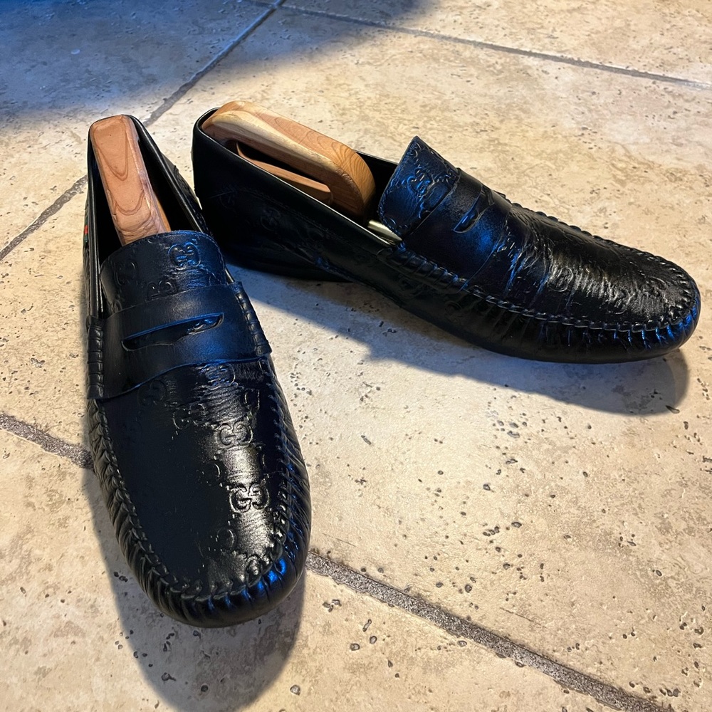 Black Gucci Loafer- Gucci Monogram